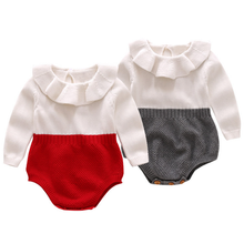 Load image into Gallery viewer, RED & IVORY KNITTED BODYVEST.