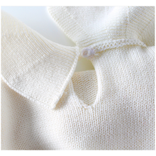 Load image into Gallery viewer, GREY &amp; IVORY KNITTED BODYVEST.
