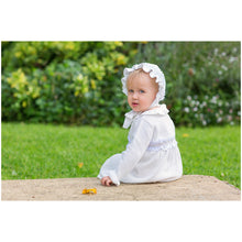 Load image into Gallery viewer, CREAM KNITTED "LOLA" PRAM COAT &amp; BONNET SET
